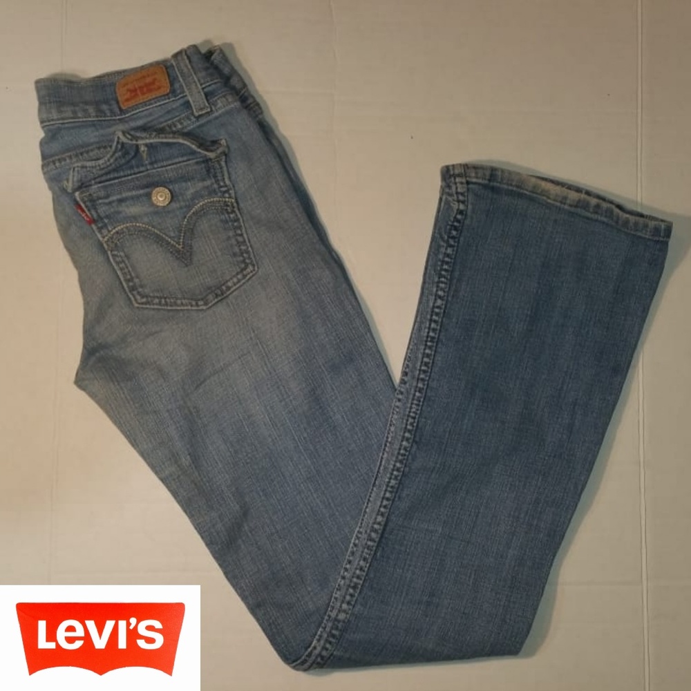 Woman's Levi 's Bootcut Jeans
